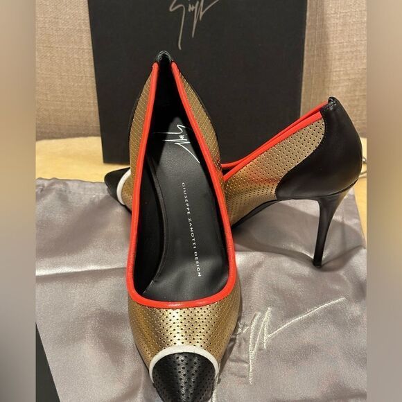 Giuseppe Zanotti scarppa leather pumps size EU 36(US 6)and EU 36,5( US 6,5) NWT - Picture 5 of 14